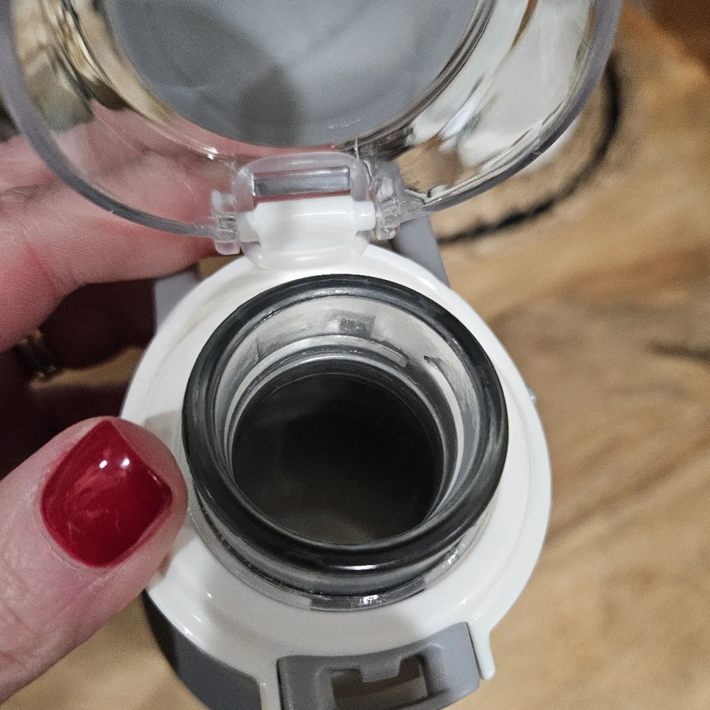 Brand New Ello Aura glass water bottle - Picture 10 of 12